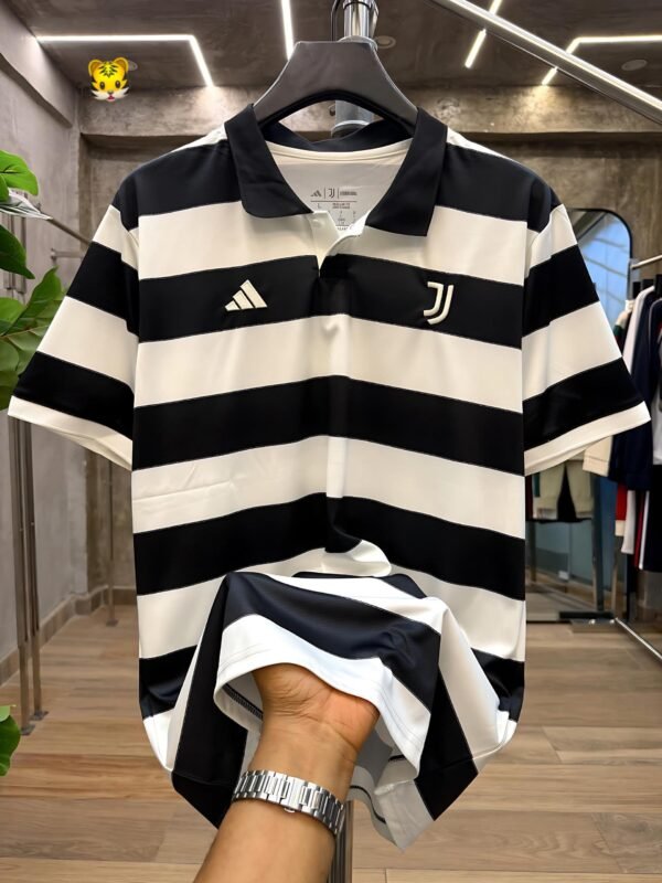 New Arrivals 16 Juventus 4th kit